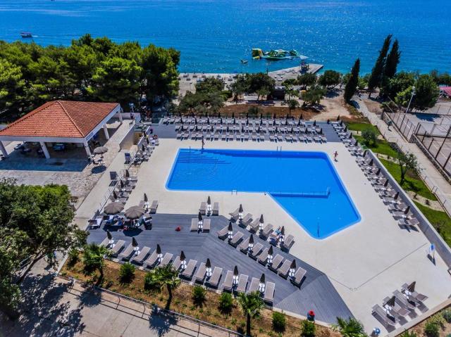 Hotel MEDENA ***