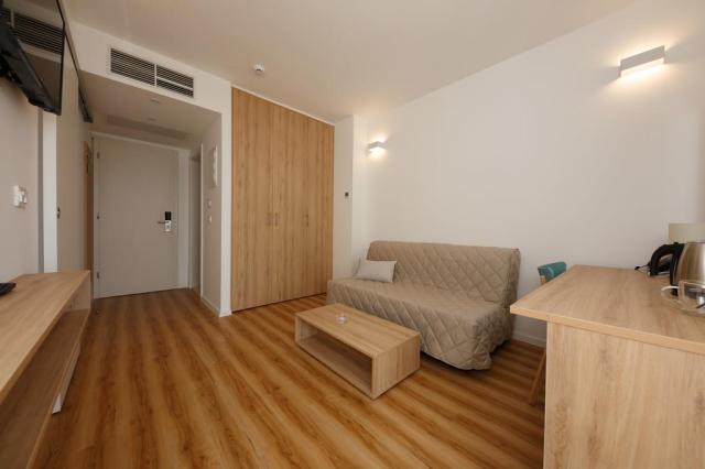 Hotel MEDENA ***
