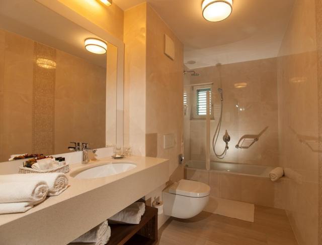 Aparthotel MIRAMARE ****