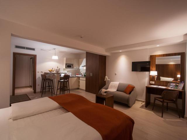 Aparthotel MIRAMARE ****