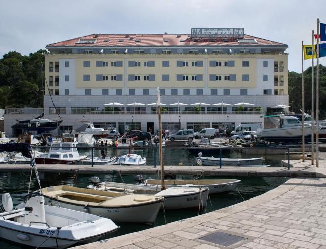 Aparthotel MIRAMARE ****