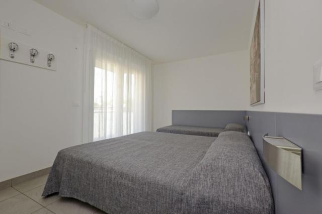 Izba:  APT C8