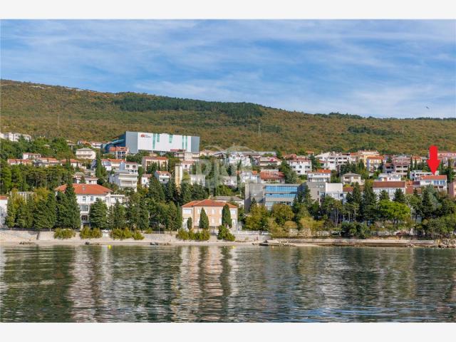 Vila LONČARIČ