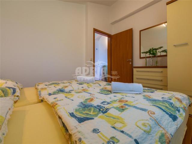 Izba:  APT 2+2