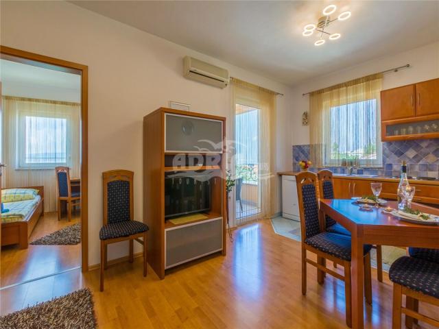 Izba:  APT 4+1