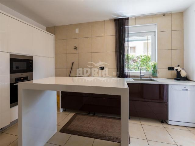 Izba:  APT 6+2