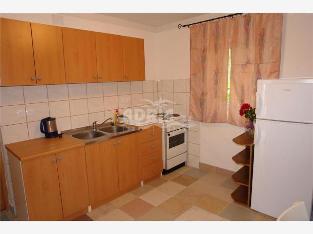 Izba:  APT 2+2 pre 3 osoby
