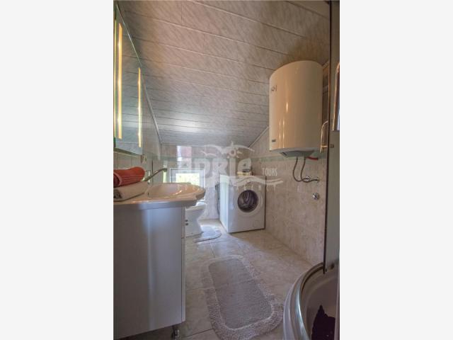 Izba:  APT 8+2