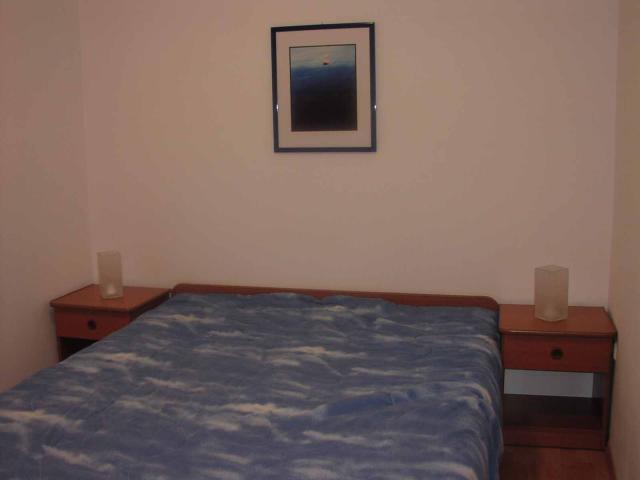 Izba:  APT 2+2