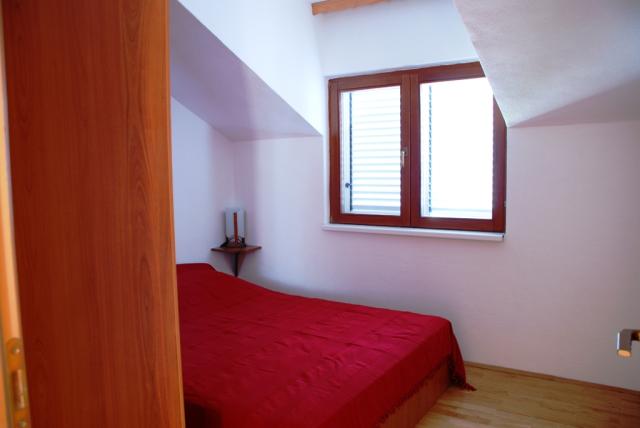 Izba:  APT 4+1