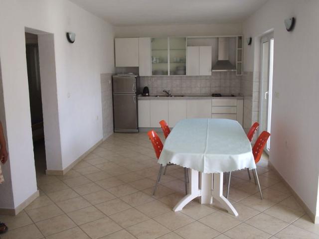 Izba:  APT 8+2 pre 9 osôb
