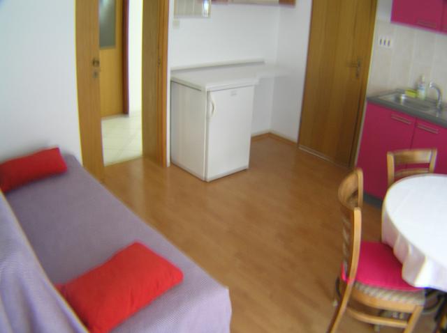 Izba:  APT 2+2