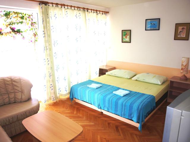 Izba:  APT 4+1