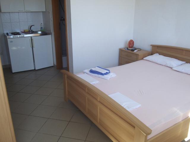 Izba:  APT 2+2