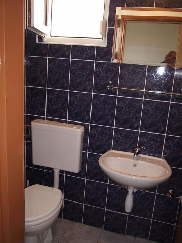 Izba:  APT 4