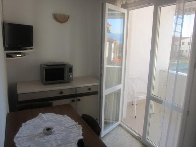 Izba:  APT 4