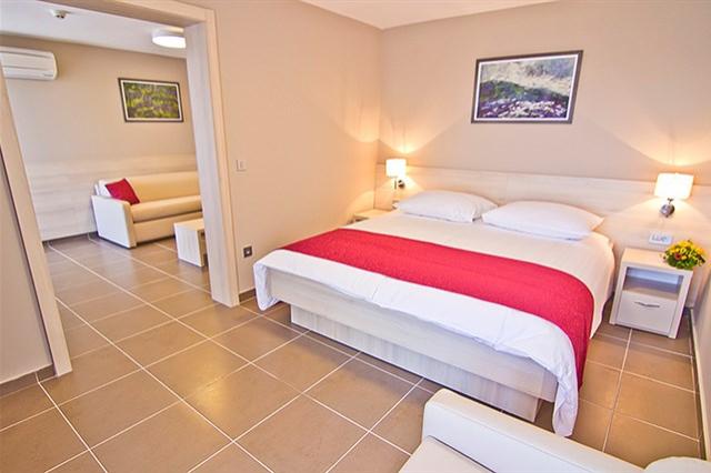 Hotel LOPAR SUNNY HOTEL ***