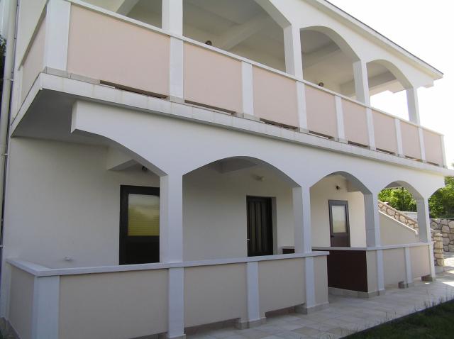 Vila HERENDA ***