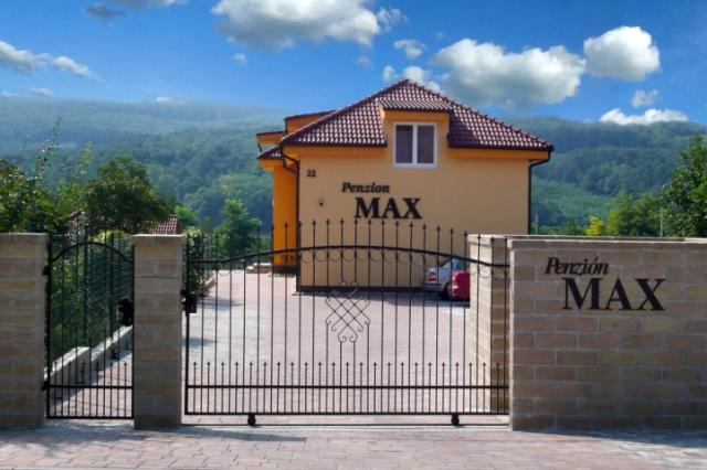 Penzión MAX ***