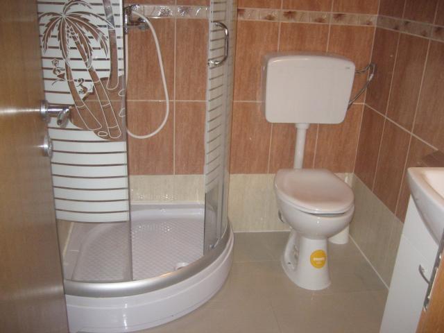 Izba:  APT 4