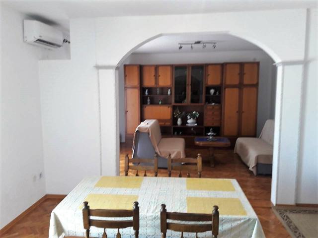 Izba:  APT 4+2 (+1)