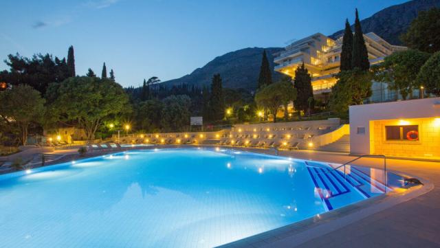 Hotel ASTAREA ***