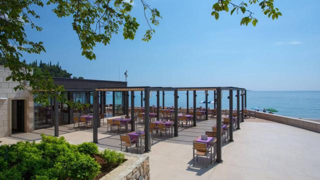 Hotel ASTAREA ***