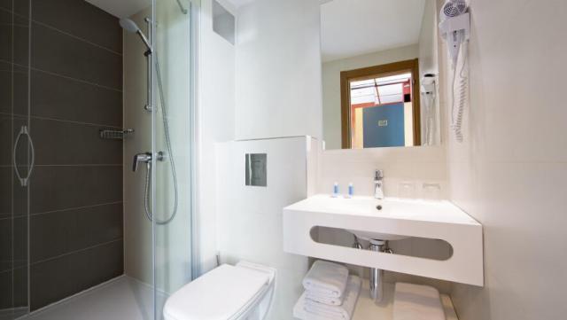 Hotel ASTAREA ***