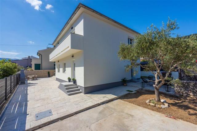 Vila Ketrin****