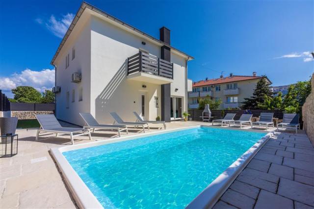 Vila Ketrin****