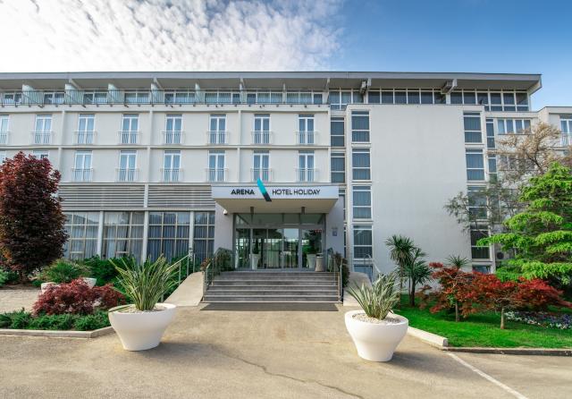 Hotel Arena Hotel HOLIDAY ***