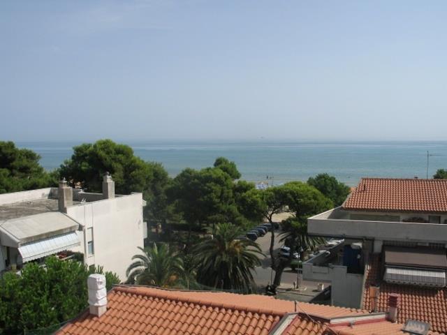 SEA_RESORT_SILVI_02.JPG