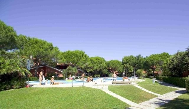 EURO_RESIDENCE_CLUB_BIBIONE_SPIAGGIA_07.JPG