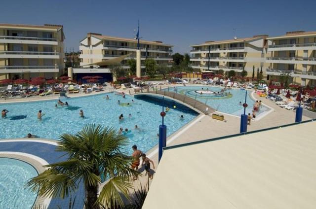PLANETARIUM_RESORT_BIBIONE_SPIAGGIA_06.JPG