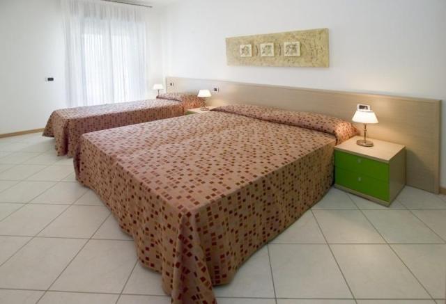 PLANETARIUM_RESORT_BIBIONE_SPIAGGIA_10.JPG