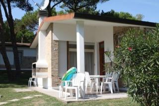 Villaggio Laura R