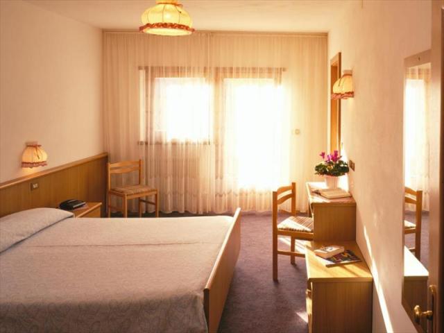 6ZI02009_12