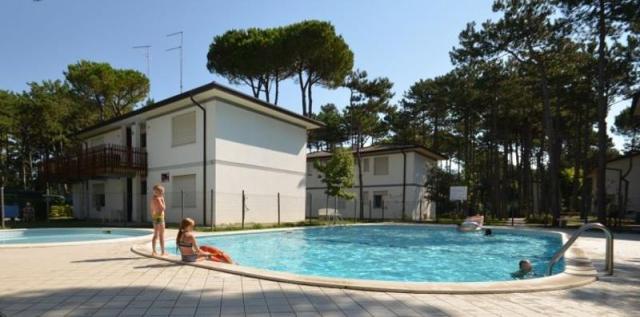 ALEMAGNA_S_bibione_01.JPG