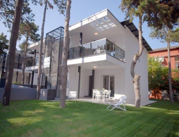 DUE_PERLE_LIGNANO_01.JPG