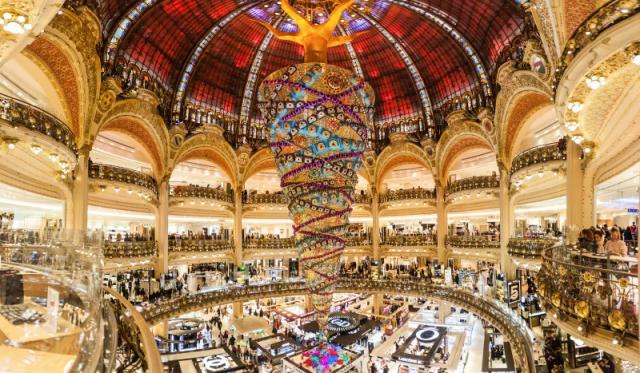 Adventný Paríž a zámok Versailles LETECKY