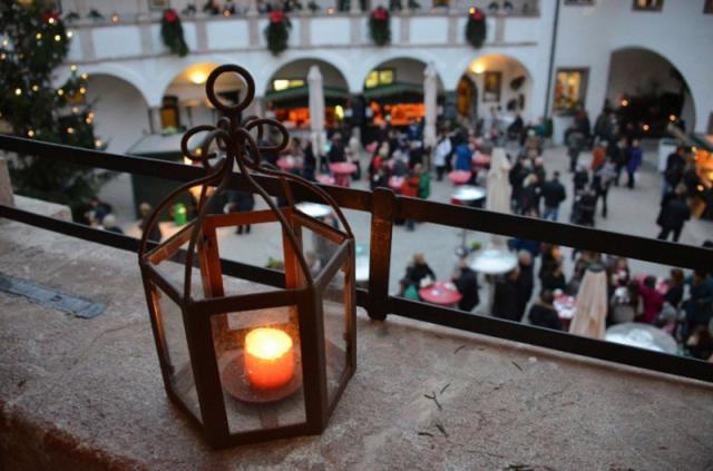 Romantický advent na jazere Traunsee, vodný zámok Orth a Sankt Pölten