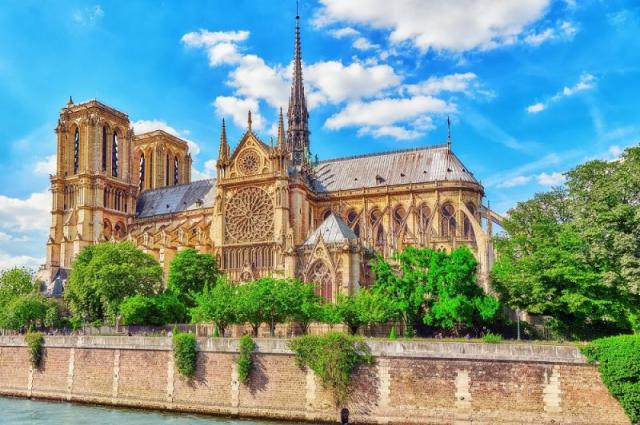 Romantický Paríž, zámok Versailles a jeho záhrady LETECKY