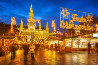 Vianočná Viedeň a advent na zámku Schönbrunn