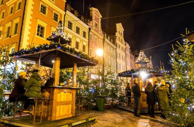 Adventný Wroclaw, najkrajší advent v Poľsku, v meste trpaslíkov