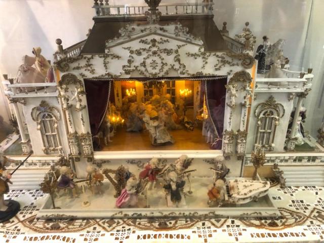 Zámok Nové Hrady - Český Versailles a Litomyšl, perla Čiech