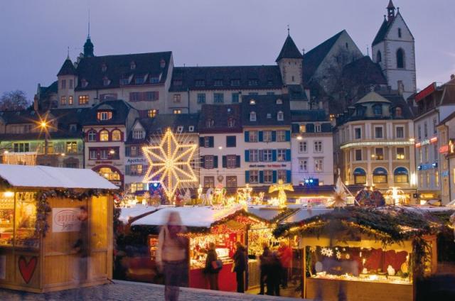 Adventný Bazilej, najkrajší advent vo Švajčiarsku LETECKY