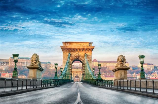 Víkend v Budapešti s plavbou a Széchenyiho kúpele