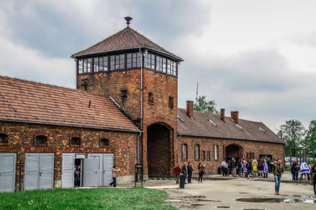 Koncentračný tábor Mauthausen, schody smrti a Linz