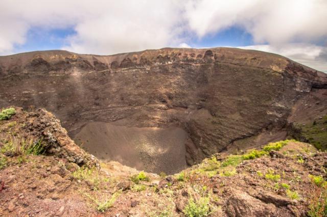 Termálny ostrov Ischia, nádherné Capri, Neapol, sopka Vezuv a Pompeje