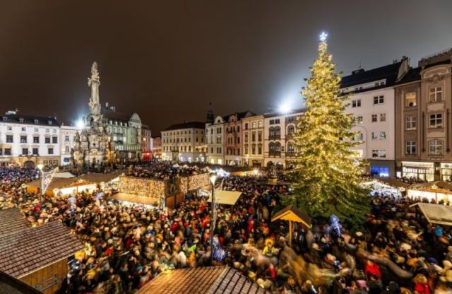 Okúzľujúci advent v Olomouci, v meste fontán